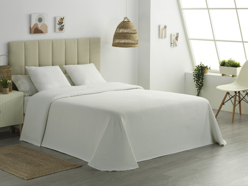 Colcha Piqué Cubic Blanca Calidad Hotel Tejido Polialgodón