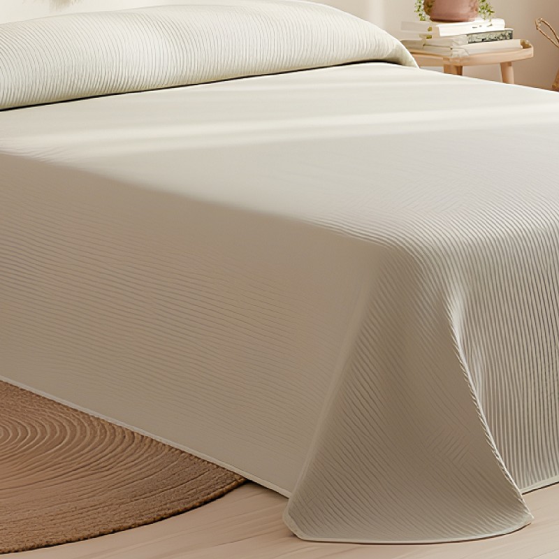Colcha Piqué Hotel de Rayas Beige en Relieve